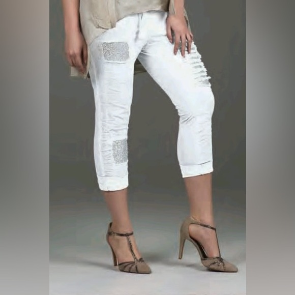 M/L (no size tag) Bella Amore Made in Italy Distressed/Sequin Light Pink Cr - Picture 3 of 6